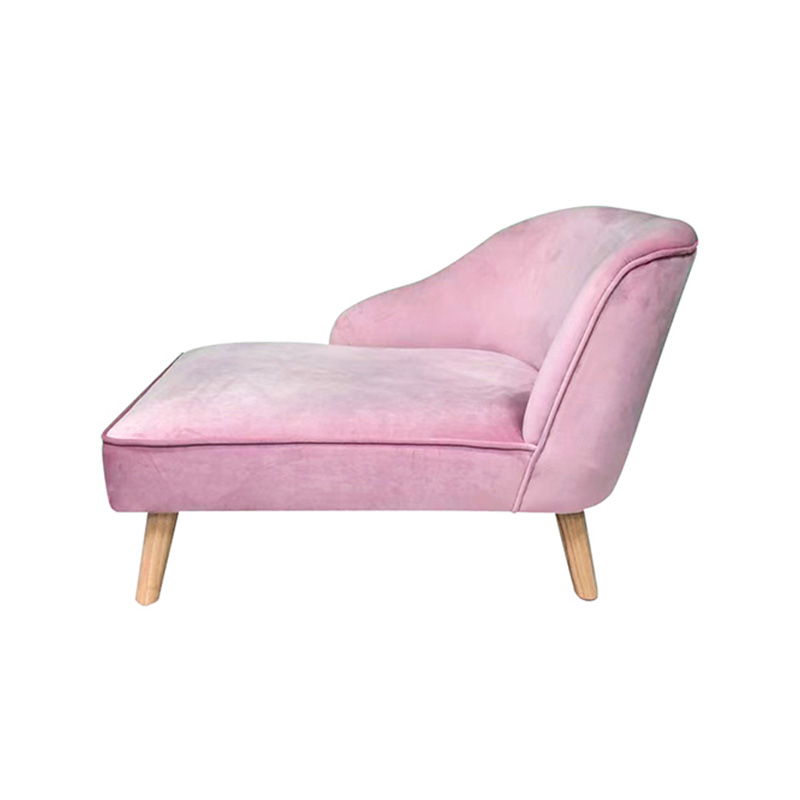 Children's chaise sofa, comfortable chaise with sturdy wooden feet and soft velvet