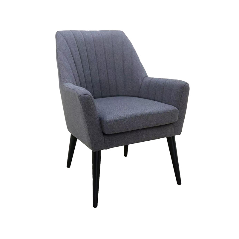 Accent chair with sturdy legs